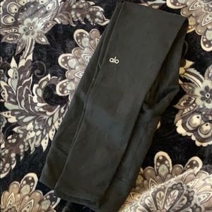ALO leggings